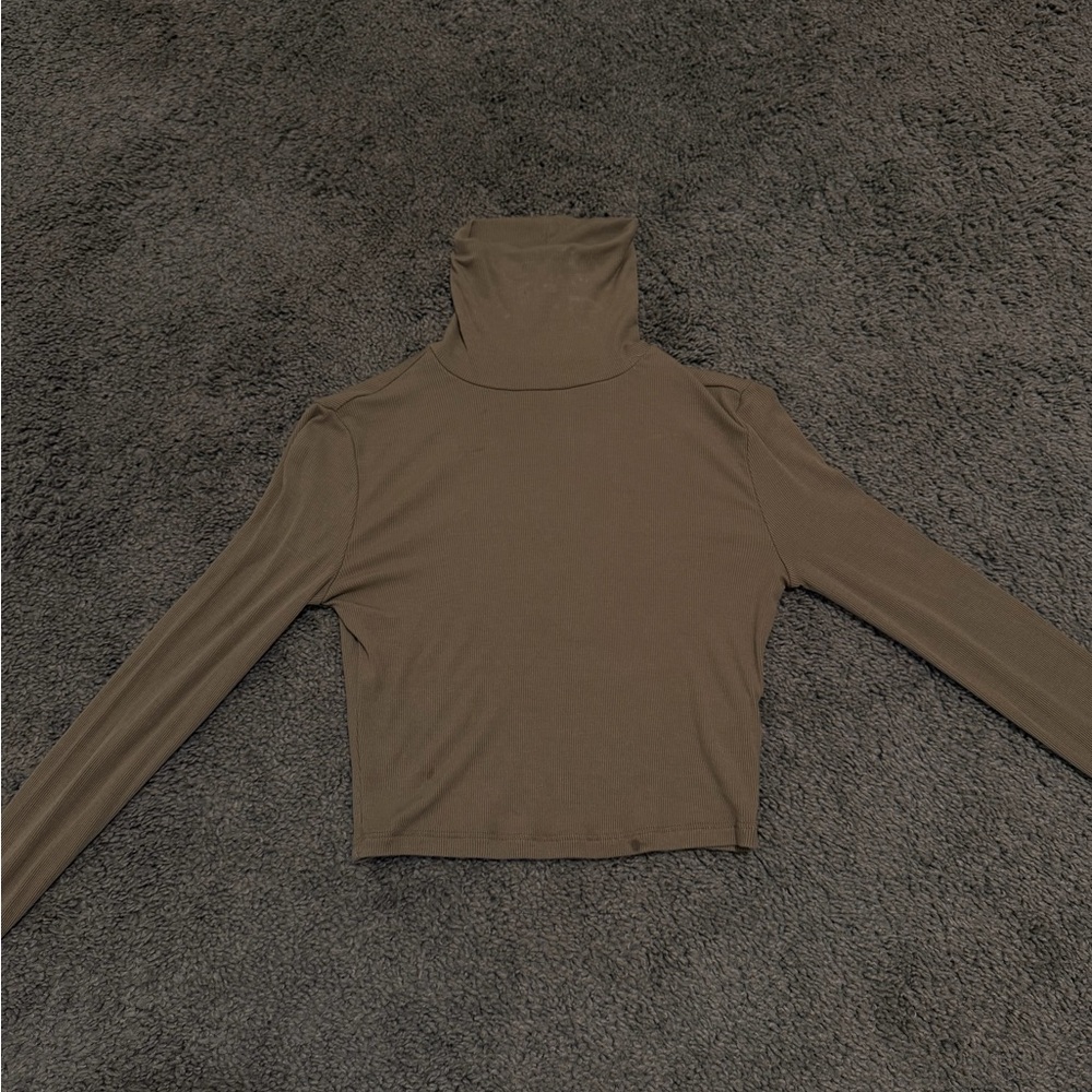 Sunday Best Olive Turtleneck Long Sleeve Crop Top